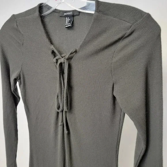 Forever 21 Ribbed Dress - Picture 2 of 4